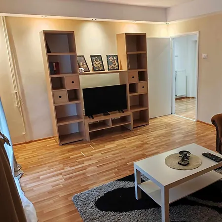 Apartment N&s